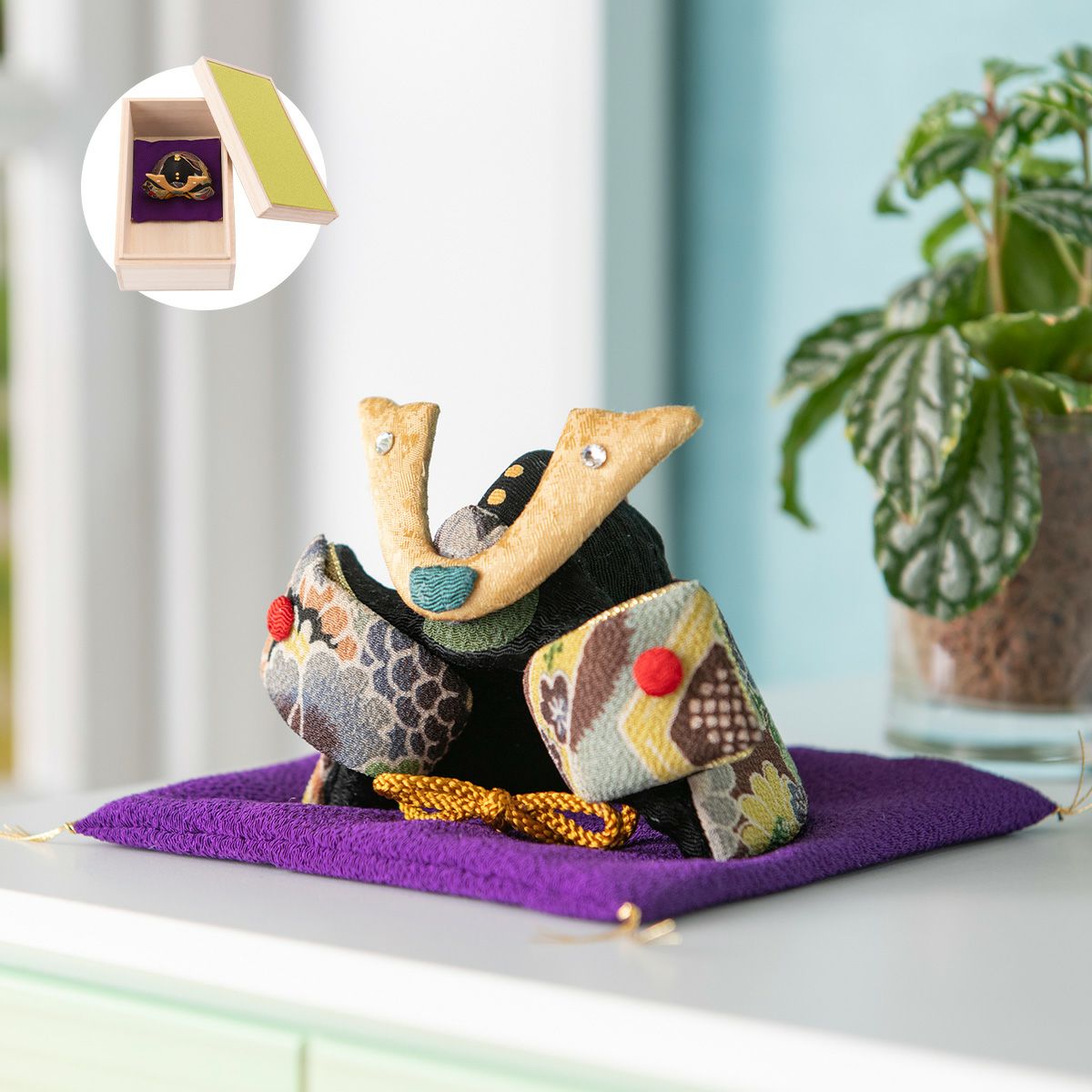 五月人形 兜 兜飾り コンパクト 桐箱 かわいい 和柄 ちりめん